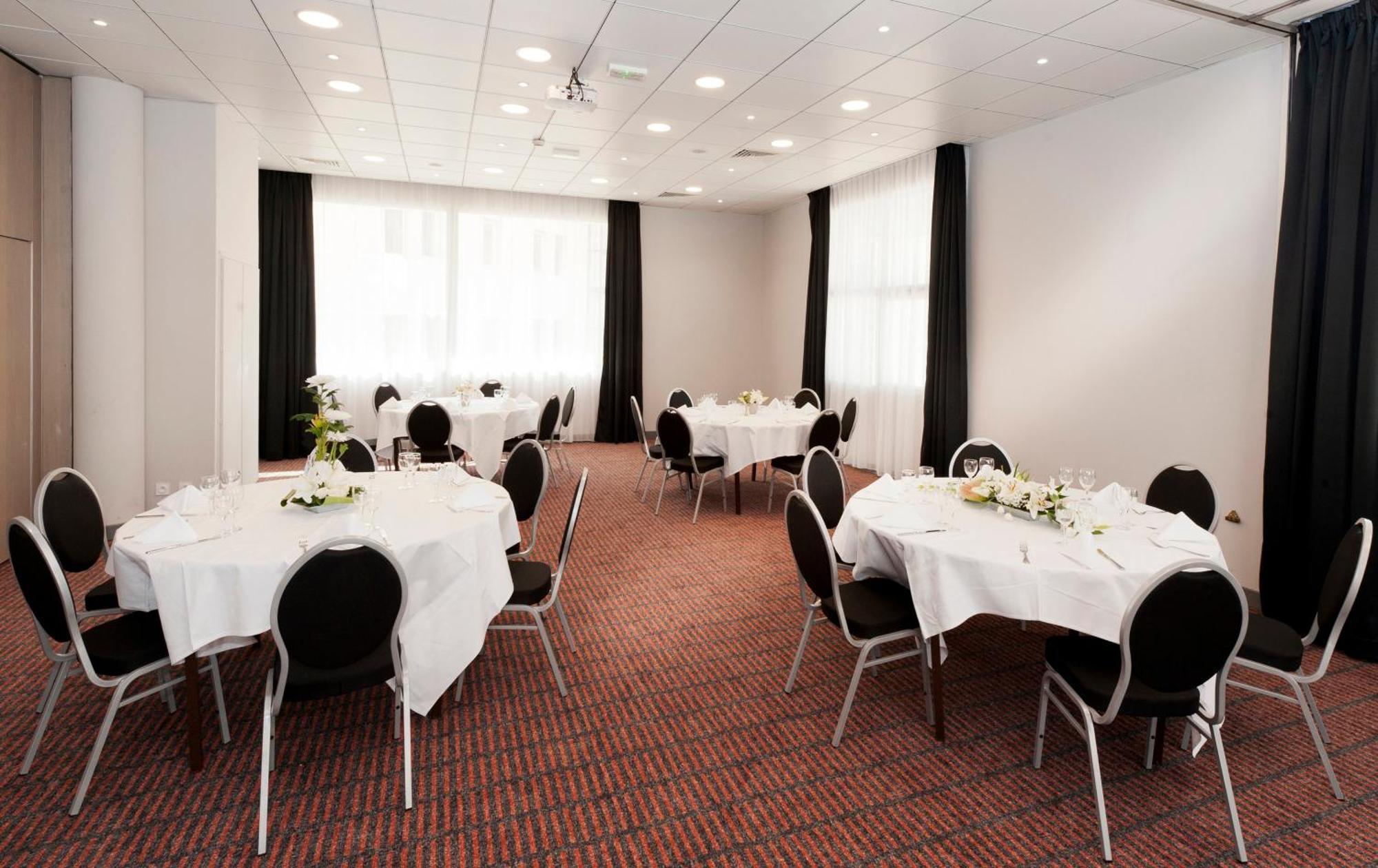 Holiday Inn Toulon City Centre By Ihg Kültér fotó