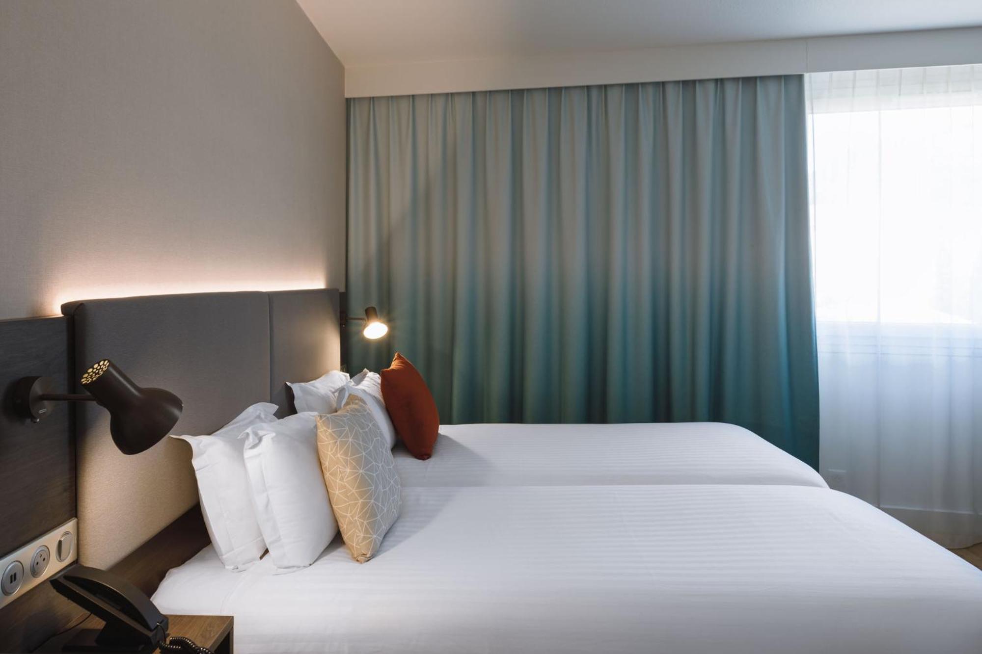 Holiday Inn Toulon City Centre By Ihg Kültér fotó