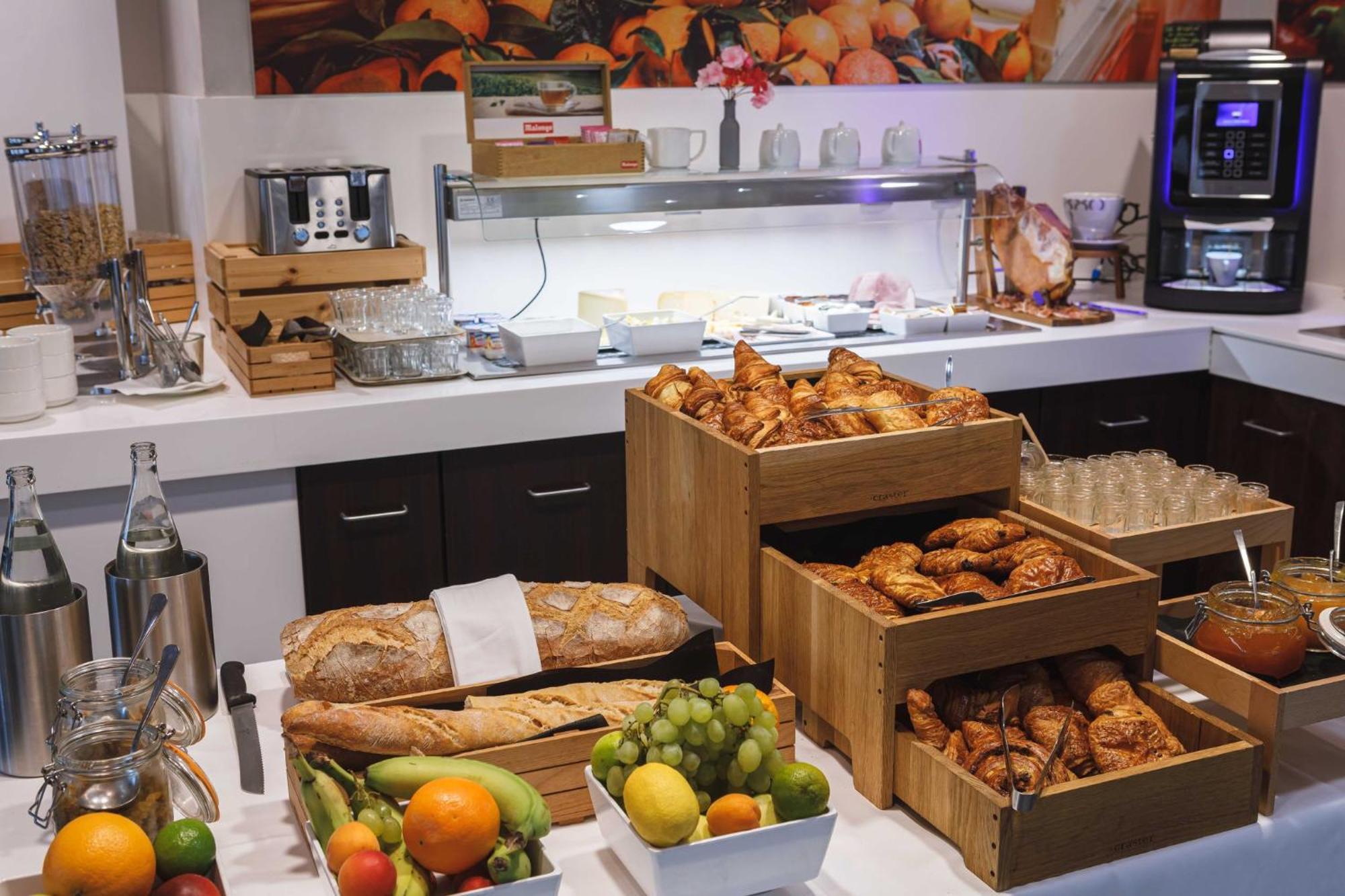 Holiday Inn Toulon City Centre By Ihg Kültér fotó
